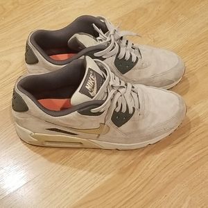 Nike Air Max beige shoes